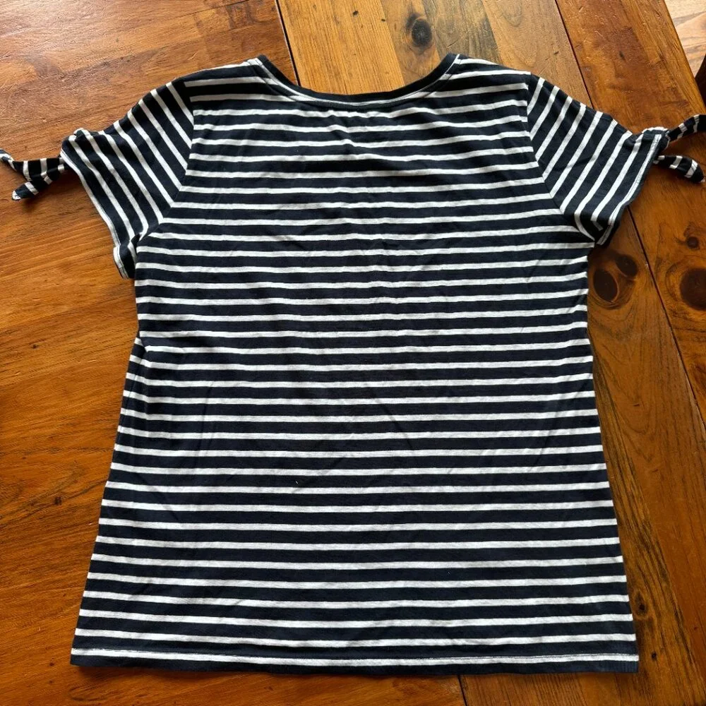 NWOT Nautica Navy Tie Accented Short Sleeve Shirt Sz M - Picture 6 of 6